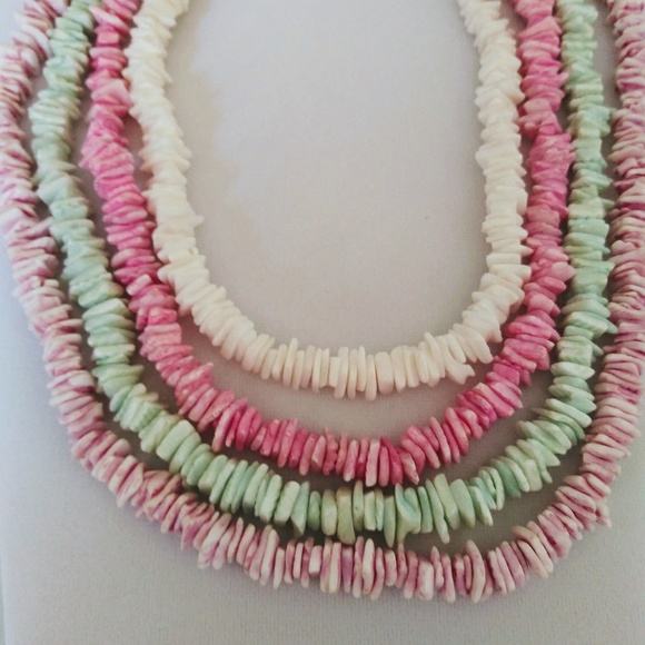 Vintage Puka Shell 4 Neclace - Picture 1 of 7